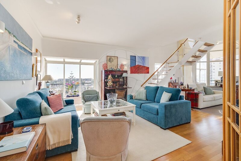 Apartamento T4 à venda em Cascais e Estoril, Cascais RE/MAX Portugal
