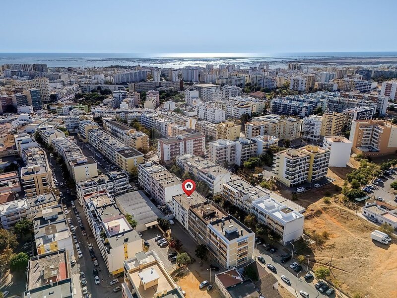 Apartamento T2 à venda em Faro (Sé e São Pedro), Faro RE/MAX Portugal