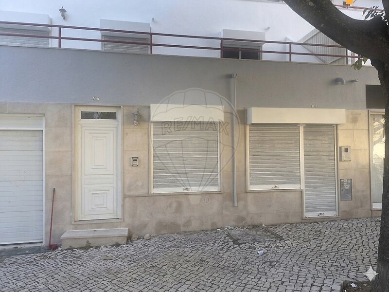 Escritório à venda em Laranjeiro e Feijó, Almada RE/MAX Portugal