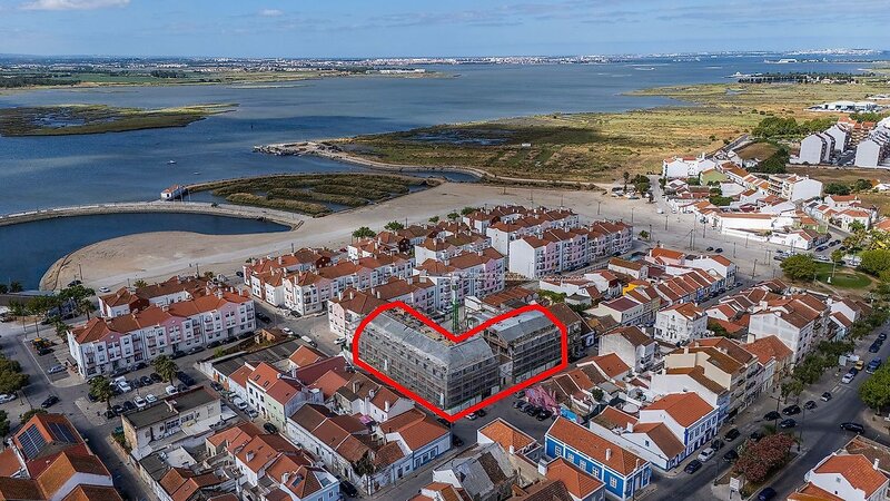 Apartamento T3 à venda em Montijo e Afonsoeiro, Montijo RE/MAX Portugal