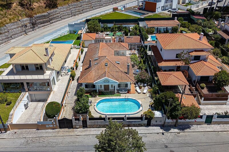 Moradia T5 à venda em Castelo (Sesimbra), Sesimbra RE/MAX Portugal