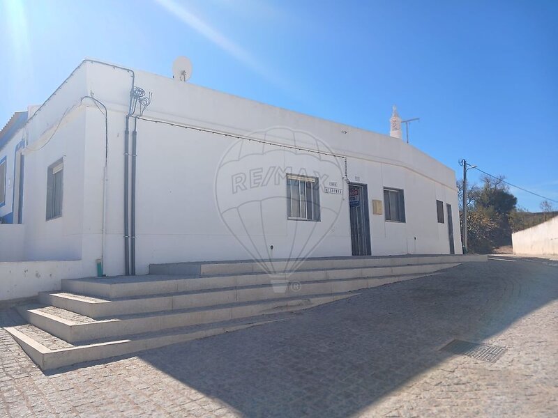 Moradia T2 à venda em Castro Marim, Castro Marim RE/MAX Portugal