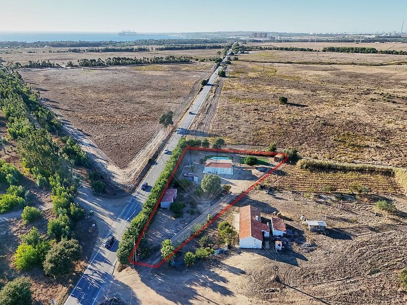 Moradia T2 para arrendar em Sines, Sines RE/MAX Portugal