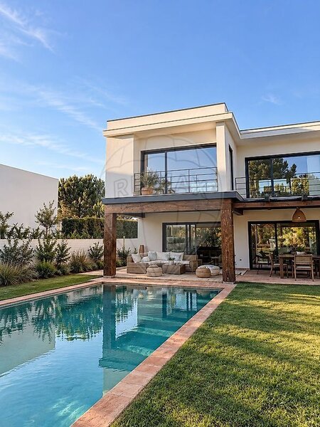 Moradia T3 à venda em Quinta do Conde, Sesimbra RE/MAX Portugal