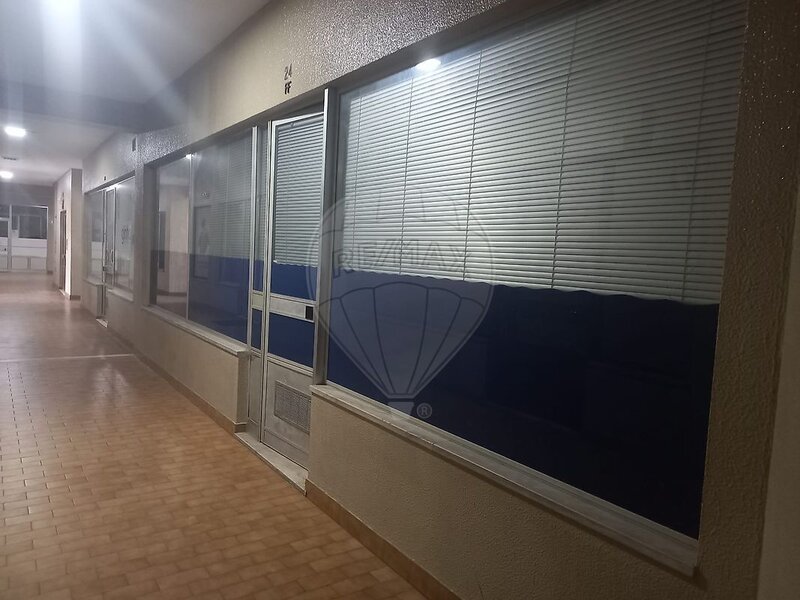Loja à venda em Azurém, Guimarães RE/MAX Portugal