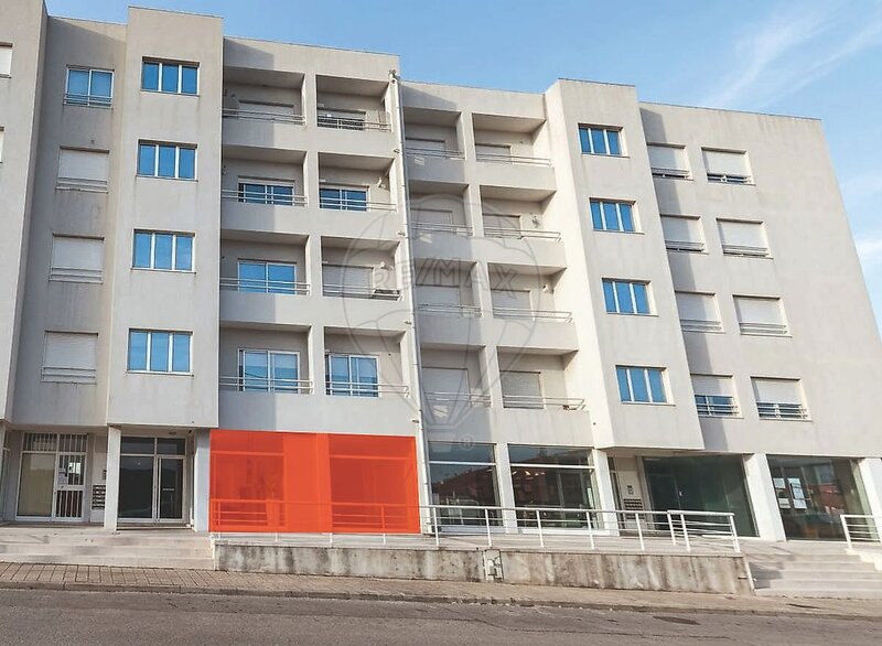 Loja à venda em Baltar, Paredes RE/MAX Portugal