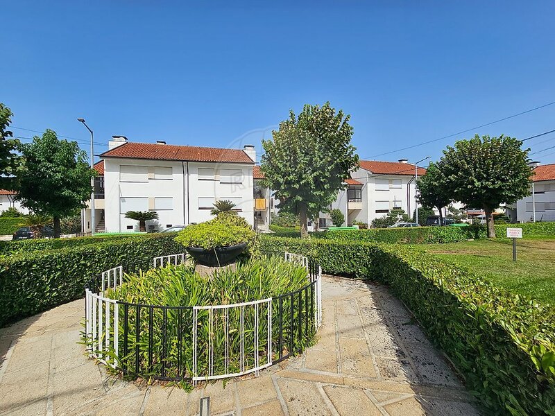 Moradia T3 à venda em Baltar, Paredes RE/MAX Portugal