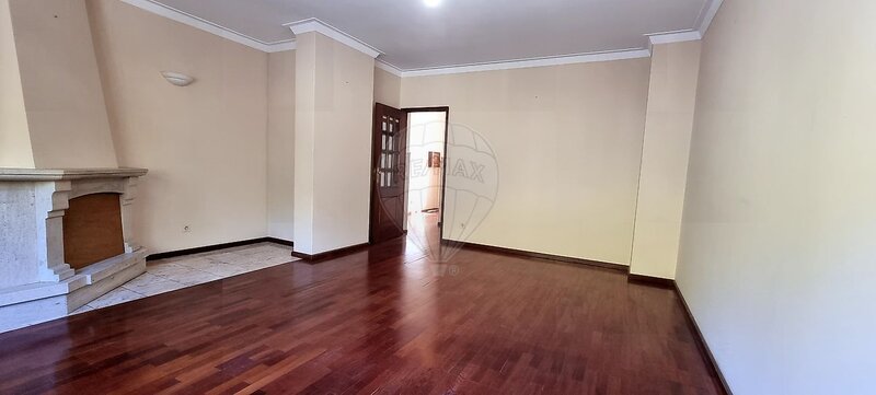 Apartamento T2 para arrendar em Mafamude e Vilar do Paraíso, Vila Nova de Gaia RE/MAX Portugal