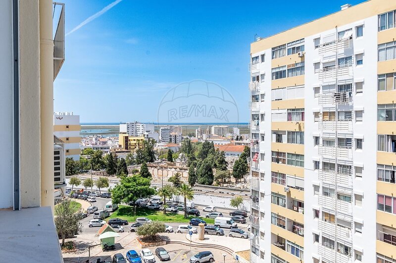 Apartamento T2 à venda em Faro (Sé e São Pedro), Faro RE/MAX Portugal