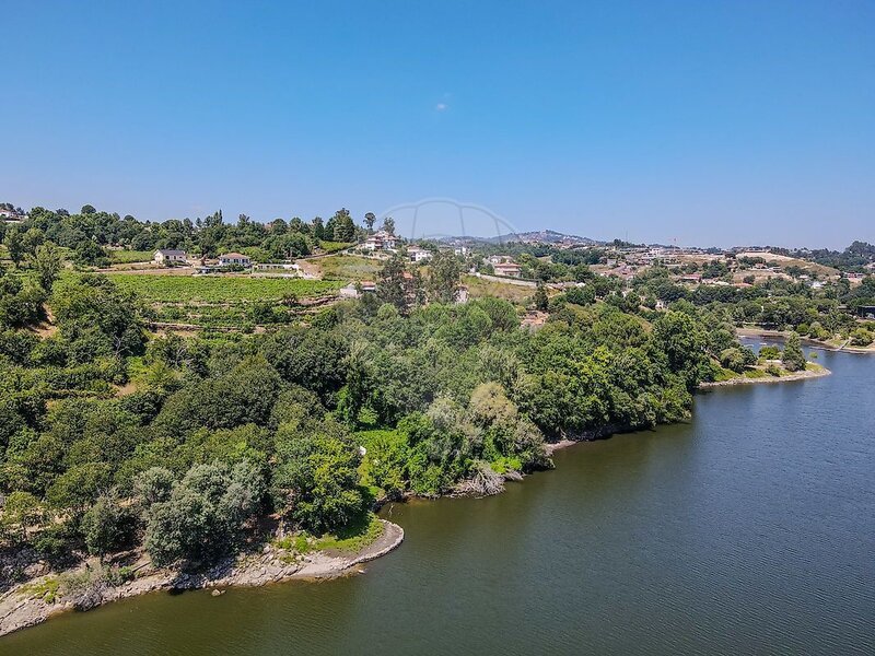 Terreno à venda em Sobretâmega, Marco de Canaveses RE/MAX Portugal