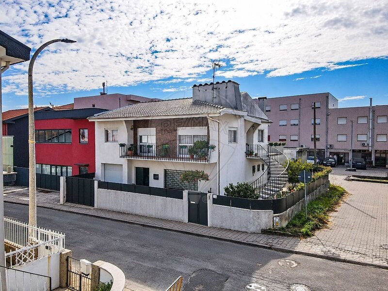 Moradia T3 à venda em Marco, Marco de Canaveses RE/MAX Portugal
