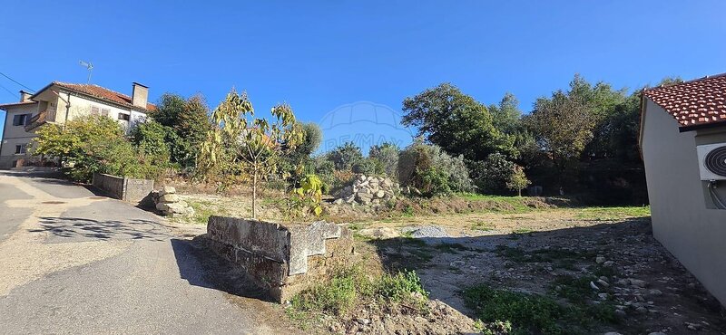 Terreno à venda em Molelos, Tondela RE/MAX Portugal