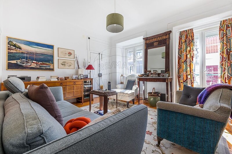 Apartamento T3 à venda em Estrela, Lisboa RE/MAX Portugal