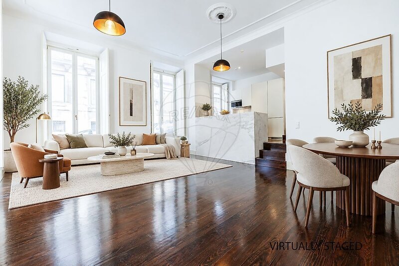 Apartamento T2 à venda em Misericórdia, Lisboa RE/MAX Portugal