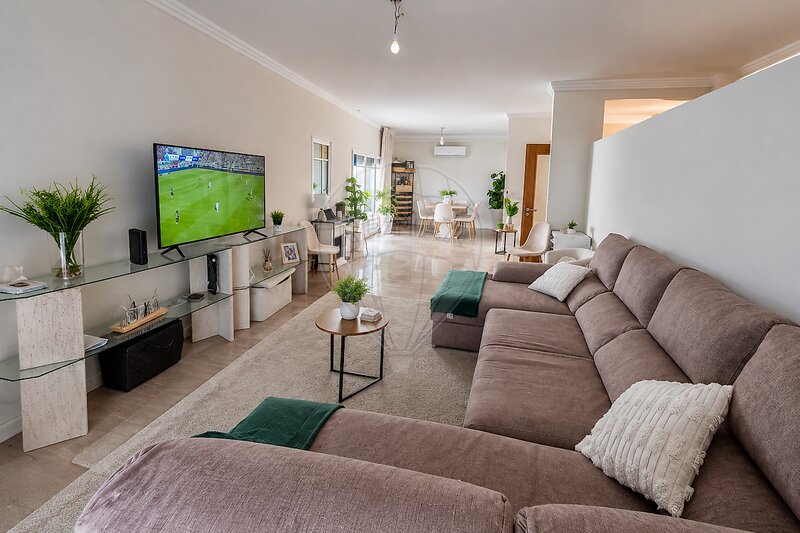 Moradia T3 à venda em Castelo (Sesimbra), Sesimbra RE/MAX Portugal