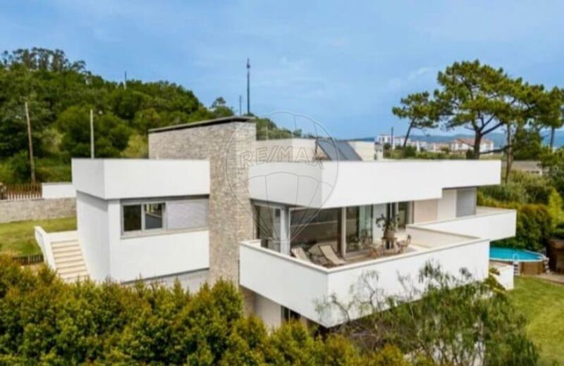 Moradia T4 à venda em Alcobaça e Vestiaria, Alcobaça RE/MAX Portugal