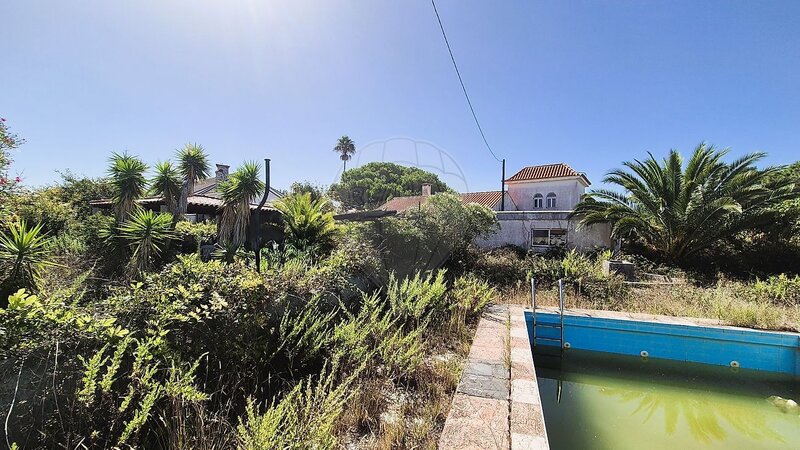 Moradia T4 à venda em Sintra (Santa Maria e São Miguel, São Martinho e São Pedro de Penaferrim), Sintra RE/MAX Portugal