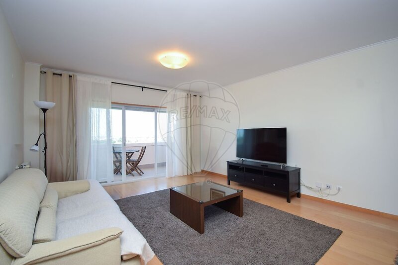 Apartamento T3 para arrendar em Alcabideche, Cascais RE/MAX Portugal