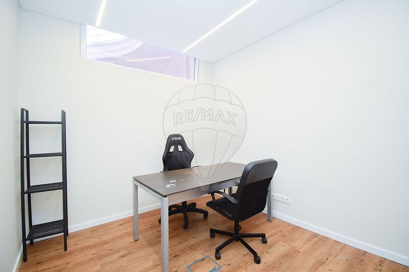 Escritório para arrendar em Carcavelos e Parede, Cascais RE/MAX Portugal