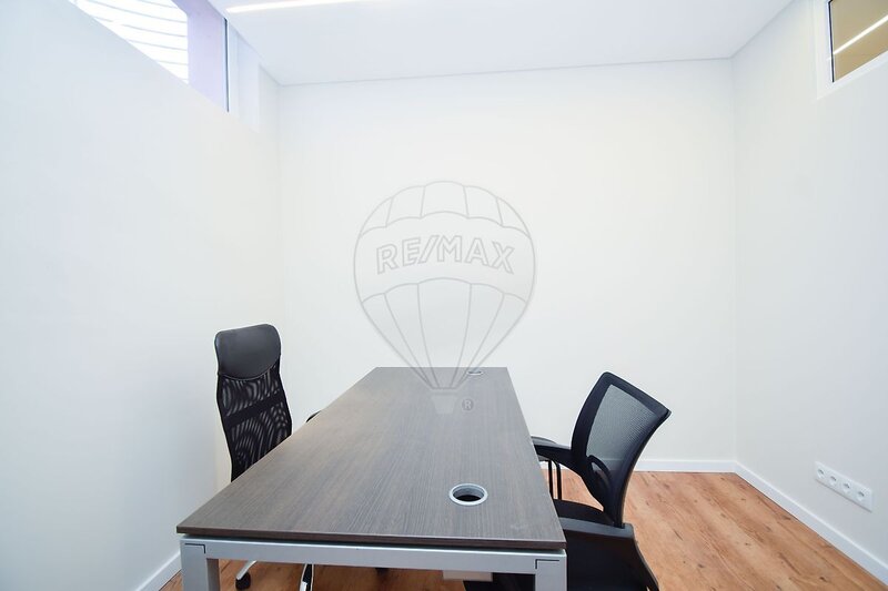 Escritório para arrendar em Carcavelos e Parede, Cascais RE/MAX Portugal