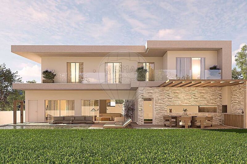 Moradia T5 à venda em São Domingos de Rana, Cascais RE/MAX Portugal