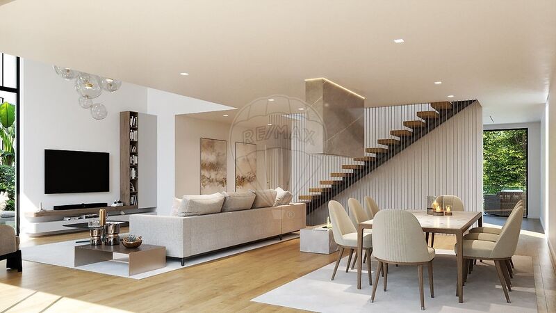 Moradia T4 à venda em Alcabideche, Cascais RE/MAX Portugal