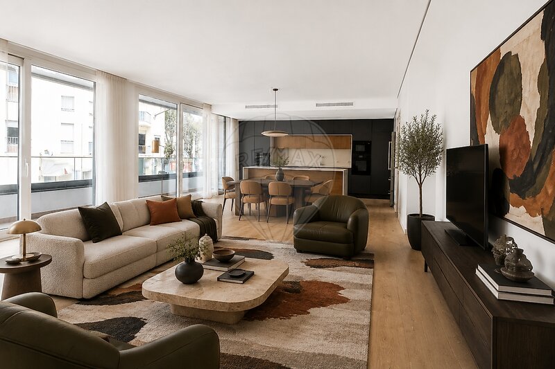 Apartamento T3 à venda em Carcavelos e Parede, Cascais RE/MAX Portugal