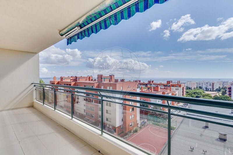 Apartamento T2 para arrendar em Oeiras e São Julião da Barra, Paço de Arcos e Caxias, Oeiras RE/MAX Portugal