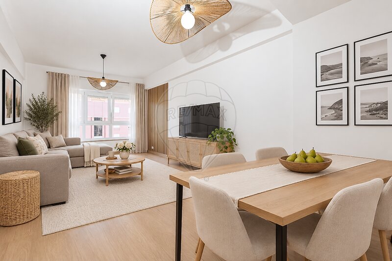 Apartamento T2 à venda em Oeiras e São Julião da Barra, Paço de Arcos e Caxias, Oeiras RE/MAX Portugal