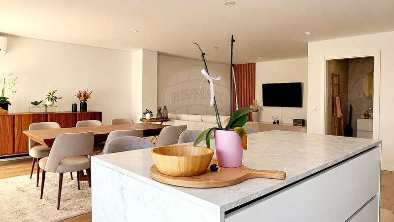 Apartamento T3 à venda em Figueiró, Paços de Ferreira RE/MAX Portugal