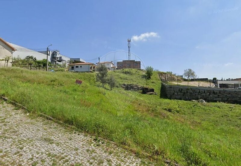 Terreno à venda em Frazão Arreigada, Paços de Ferreira RE/MAX Portugal