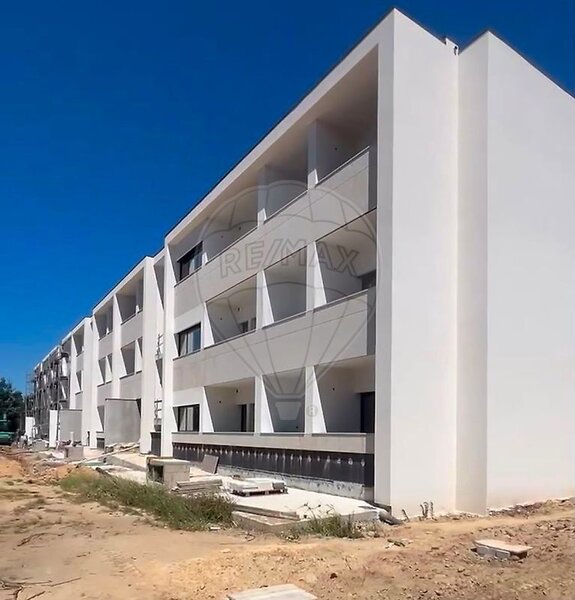Apartamento T3 à venda em Ferreira, Paços de Ferreira RE/MAX Portugal
