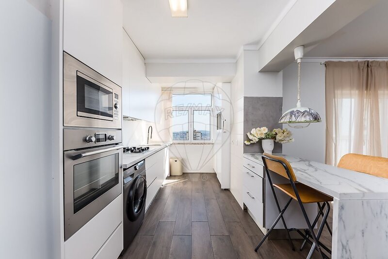 Apartamento T2 à venda em Odivelas, Odivelas RE/MAX Portugal