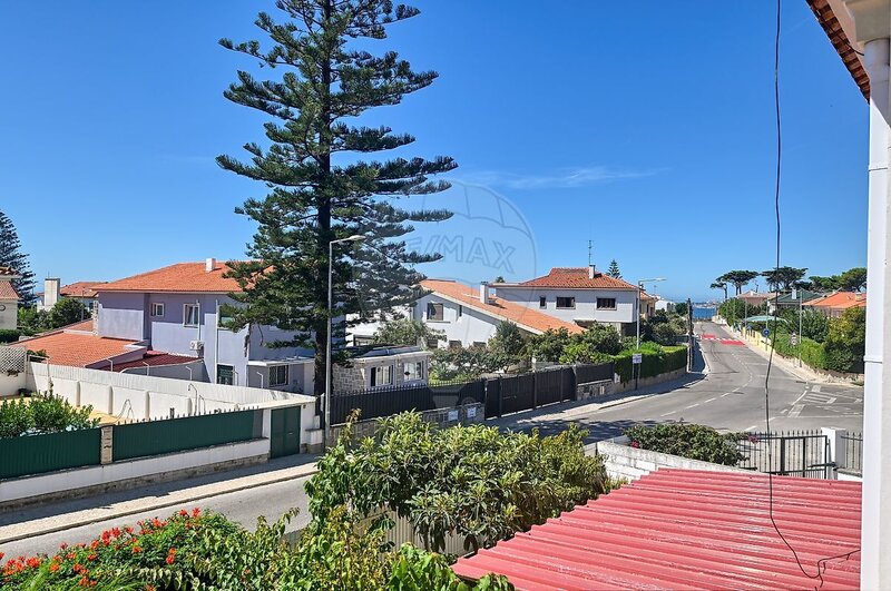 Apartamento T3 à venda em Carcavelos e Parede, Cascais RE/MAX Portugal