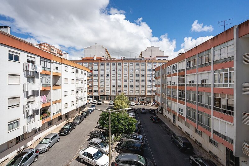 Apartamento T2 à venda em Queluz e Belas, Sintra RE/MAX Portugal