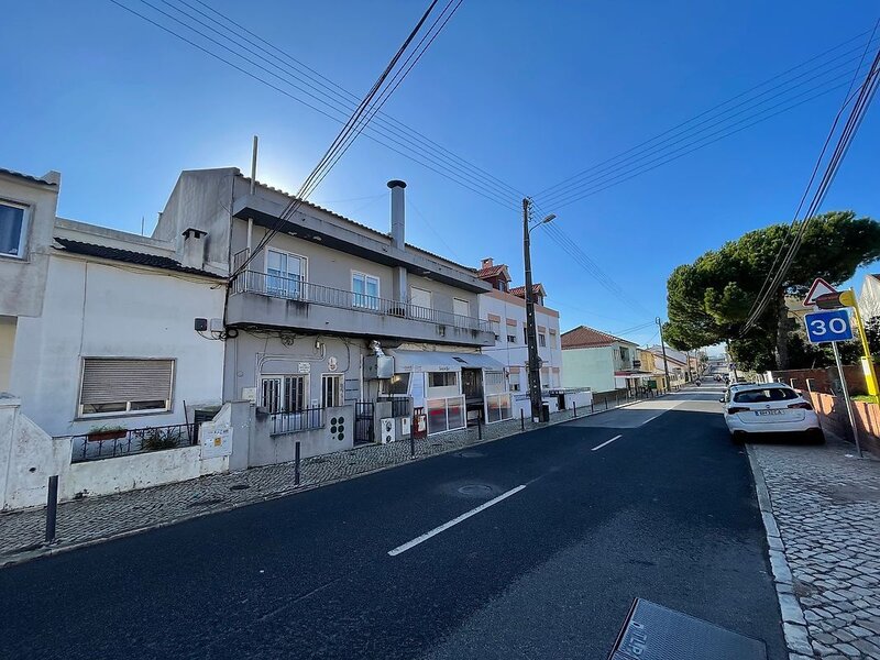 Prédio à venda em Casal de Cambra, Sintra RE/MAX Portugal