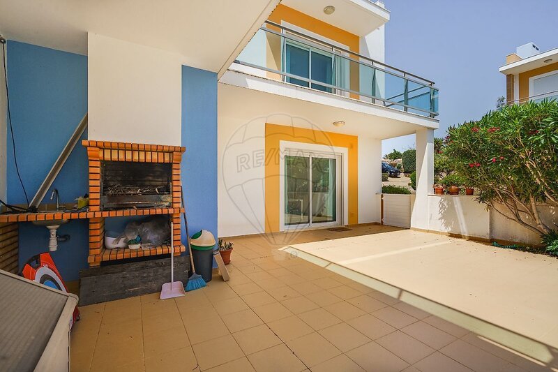 Moradia T3 à venda em Ericeira, Mafra RE/MAX Portugal