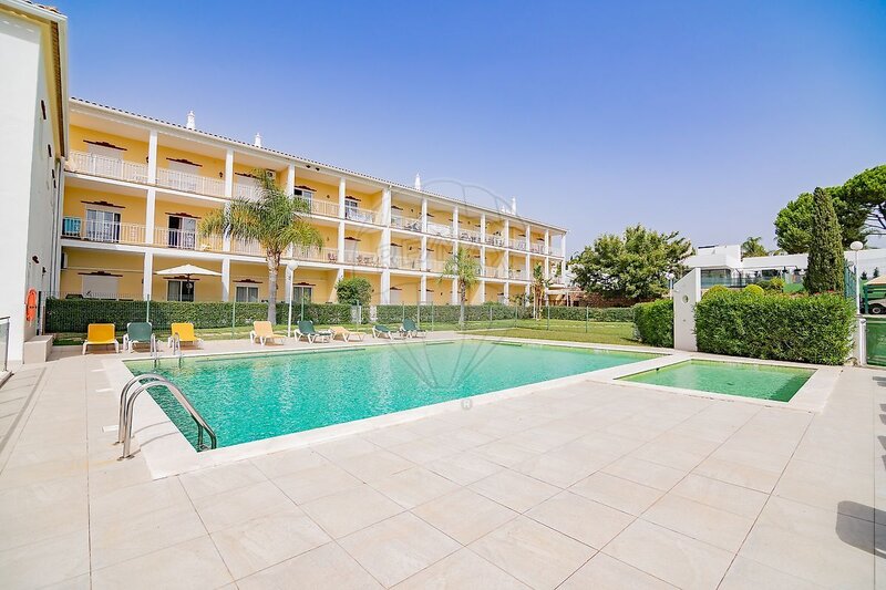 Apartamento T2 para arrendar em São Clemente, Loulé RE/MAX Portugal