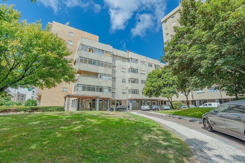 Apartamento à venda em Mafamude e Vilar do Paraíso, Vila Nova de Gaia RE/MAX Portugal