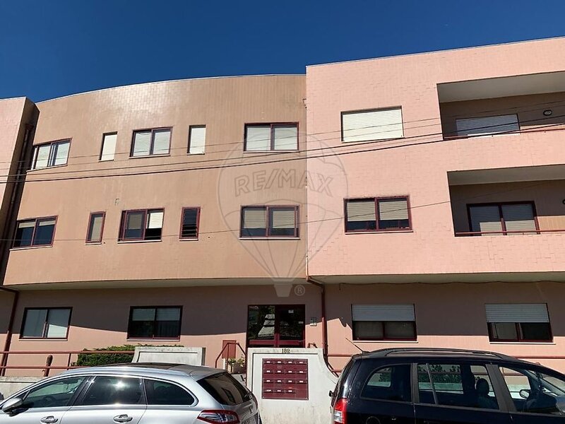 Apartamento T1 para arrendar em Arcozelo, Vila Nova de Gaia RE/MAX Portugal