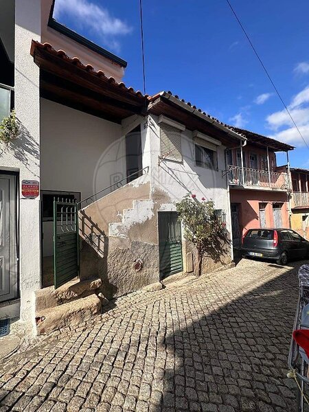 Moradia T2 à venda em Murça, Murça RE/MAX Portugal