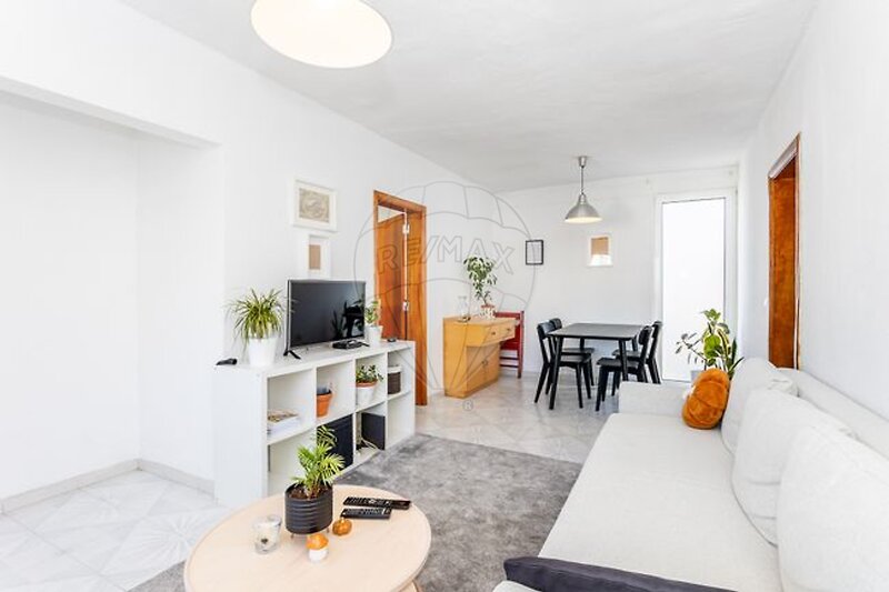 Apartamento T4 à venda em Alvalade, Lisboa RE/MAX Portugal