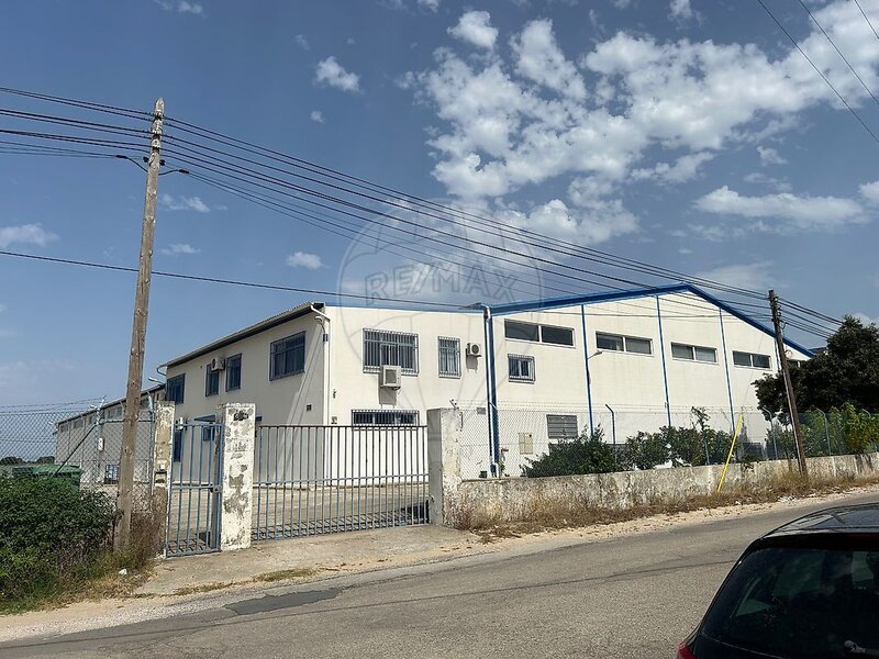 Armazém para arrendar em Quinta do Anjo, Palmela RE/MAX Portugal