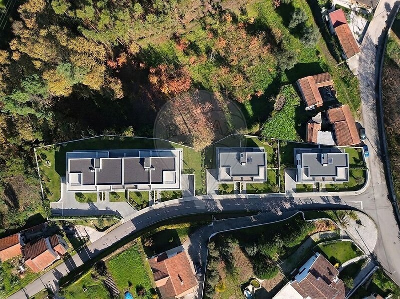 Terreno à venda em Oliveira do Bairro, Oliveira do Bairro RE/MAX Portugal