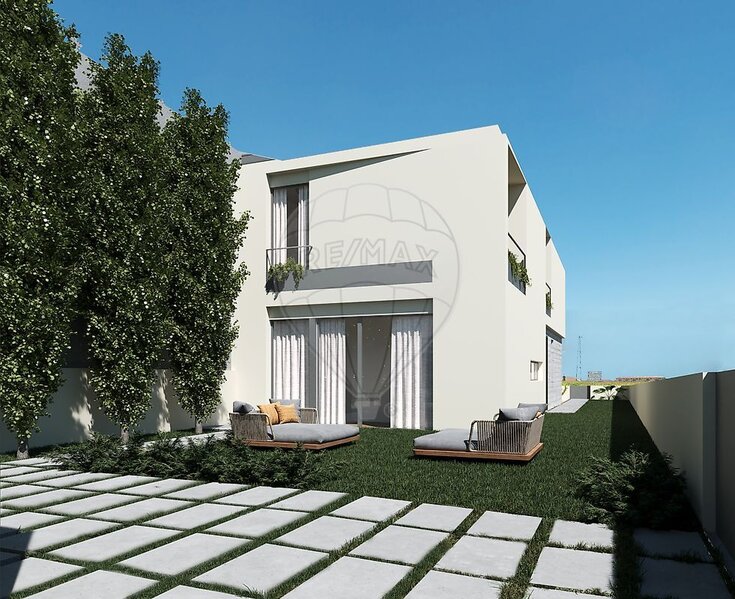 Terreno à venda em Perafita, Lavra e Santa Cruz do Bispo, Matosinhos RE/MAX Portugal