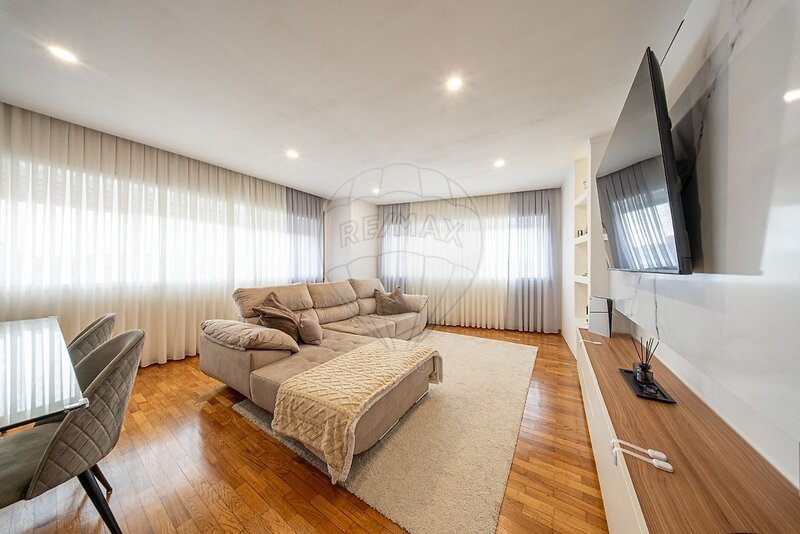 Apartamento T1 à venda em Perafita, Lavra e Santa Cruz do Bispo, Matosinhos RE/MAX Portugal