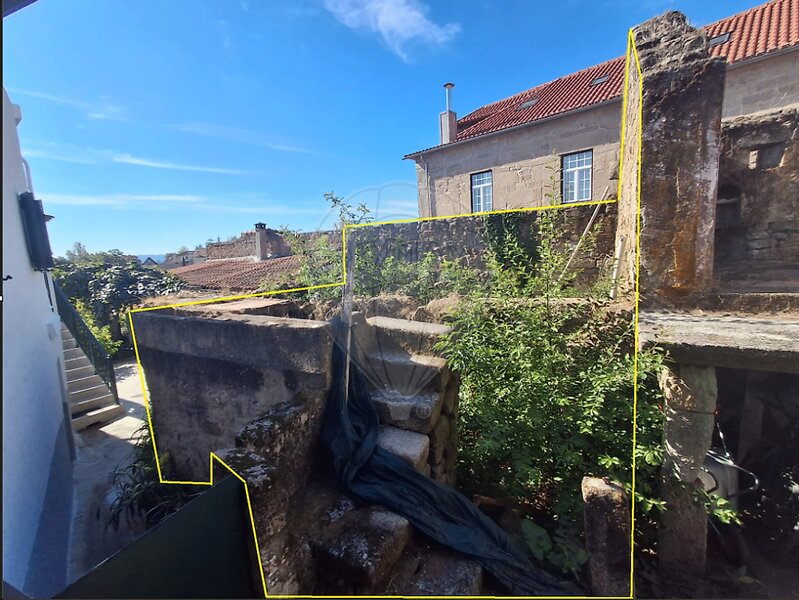 Moradia T2 à venda em Santar e Moreira, Nelas RE/MAX Portugal