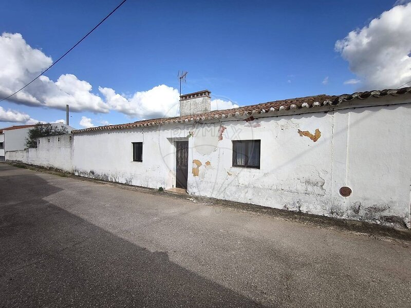 Moradia T3 à venda em Selmes, Vidigueira RE/MAX Portugal