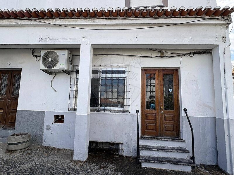 Loja à venda em Beja (Santiago Maior e São João Baptista), Beja RE/MAX Portugal