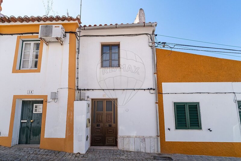 Moradia T4 à venda em Monforte, Monforte RE/MAX Portugal
